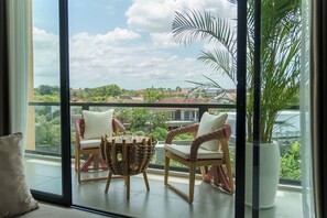 Deluxe Studio, Non Smoking, City View | Balcony - Sunny Aparts 1 (Canggu)