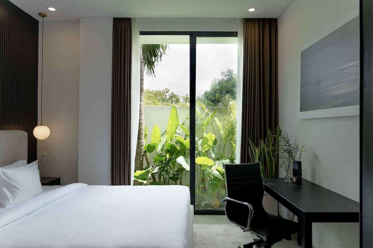 Luxury-Apartment, Poolblick | Hochwertige Bettwaren, Pillowtop-Betten, Minibar, Zimmersafe