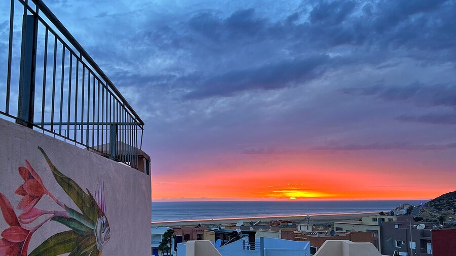 ART POiNT GUESTHOUSE