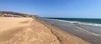 ART POiNT GUESTHOUSE