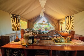 Hobley's 1 Queen Size Bed Tent - Buffalo's Rest  (Naivasha)