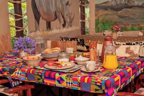 Daily buffet breakfast for a fee