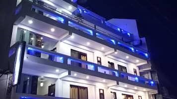 Ngoại thất