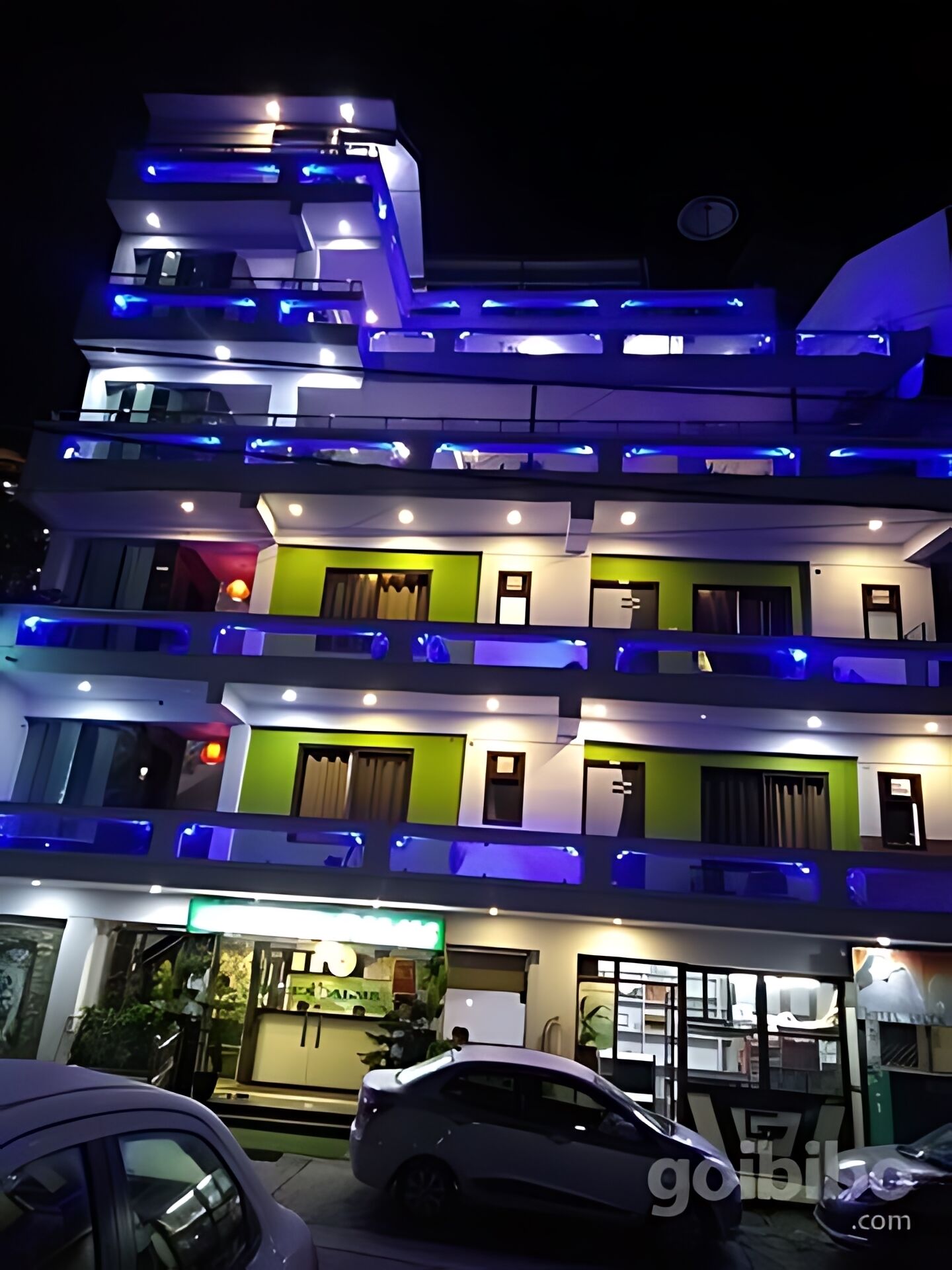 Fachada de la propiedad