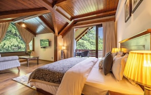 Premium-huone, 1 suuri parisÀnky, tupakointi kielletty, vuoristonÀköala | Pimennysverhot, ilmainen Wi-Fi