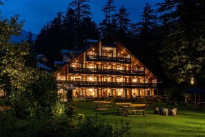 Exterior - Baikunth Manali - By Leisure Hotels (Manali)