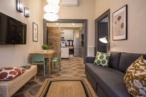 Living area - Cozy Family Apartment Colosseum (Roma)