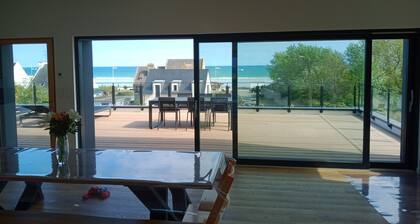 Beautiful Recent Modern House Large Terrace Garden Sea View. Sea 40 Meters Away!