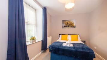 3 bedrooms, iron/ironing board, free WiFi, bed sheets