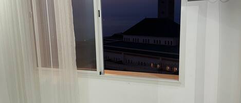 2 bedrooms, travel crib, WiFi, bed sheets