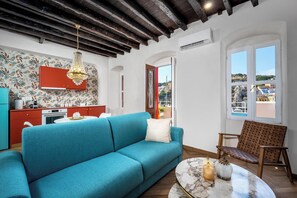 Smart TV - Apartment with sea view (Simi)