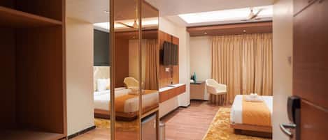 Chambre Confort | Literie de qualitĂ©, bureau, systĂšme dâinsonorisation