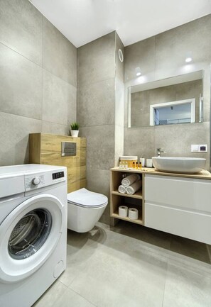 Free toiletries, hair dryer, towels, toilet paper