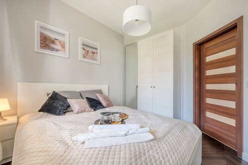 Łódź Retreat Apartments - Parking, Terrace & Garden - by Rentujemy