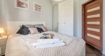 Łódź Retreat Apartments - Parking, Terrace & Garden - by Rentujemy