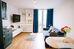 Smart TV - Warsaw Studio Apartment - City View, Parks nearby by Rentujemy (Warszawa)
