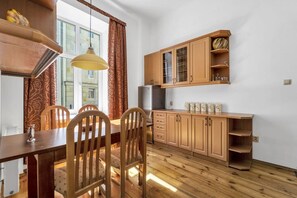 Dining - Plac Zbawiciela Apartments - Top Location, Metro by Rentujemy (Warszawa)