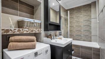 Free toiletries, hair dryer, towels, toilet paper