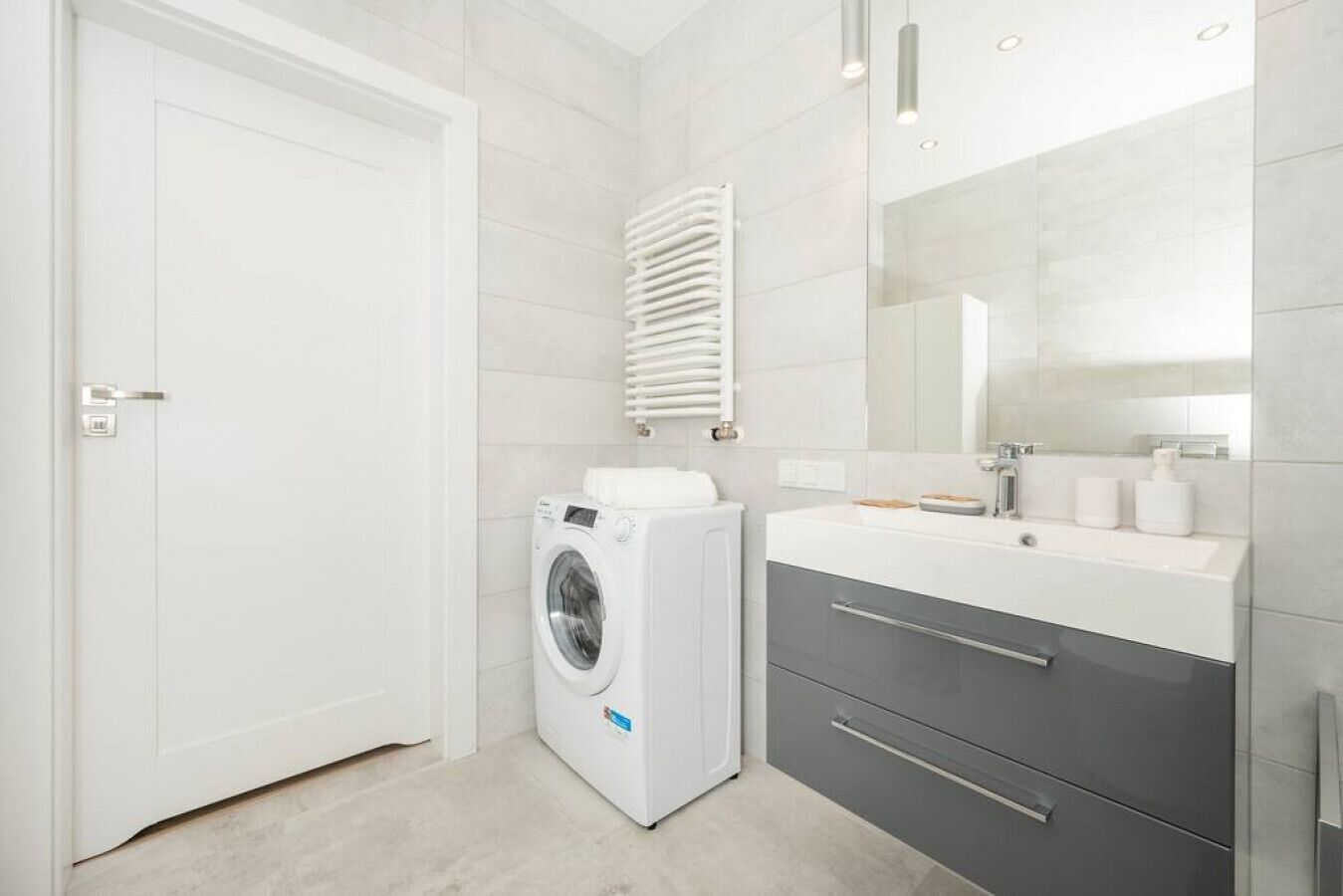 Hårtørrer, håndklæder