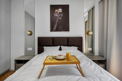 Kasprzaka Business Apt N1 - Parking, Balcony, Expo by Rentujemy