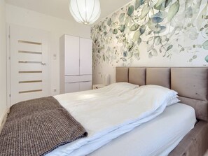 1 bedroom, iron/ironing board, free WiFi, bed sheets - Tricity Retreat Apartments with Parking - by Rentujemy (Straszyn)