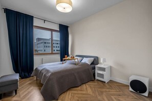 2 chambres, bureau, fer et planche à repasser, Wi-Fi gratuit