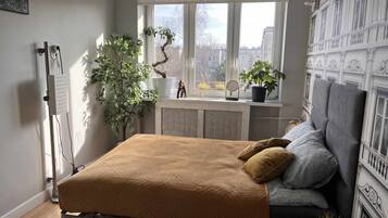 1 bedroom, desk, iron/ironing board, free WiFi