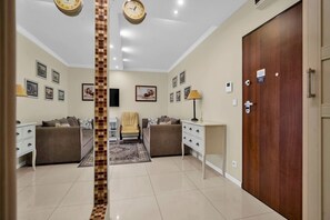 Interior - Kasprzaka Apartments - Balcony, Expo by Rentujemy (Warszawa)