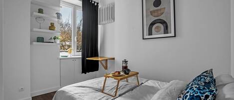 2 camere, una scrivania, ferro/asse da stiro, Wi-Fi gratuito