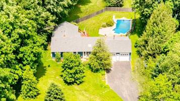 Rumah | 4 kamar tidur