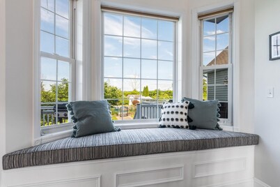 Hudson Valley Retreat Pool spa Home Theater gym