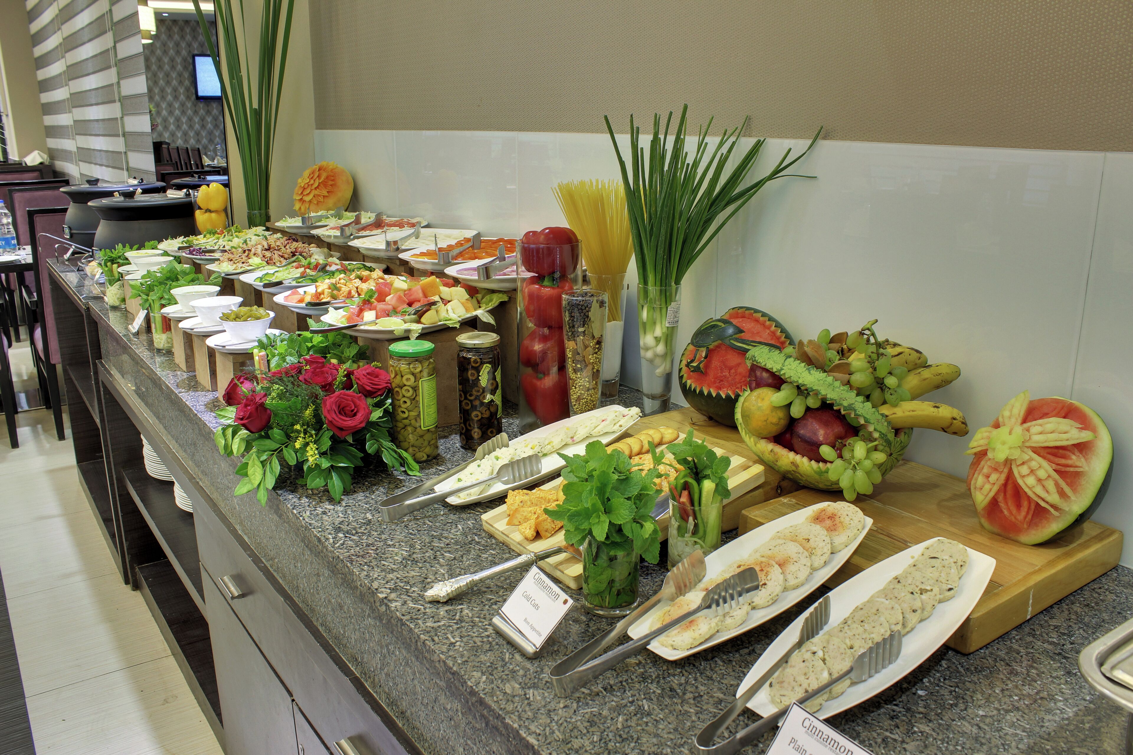 每日供應吃到飽早餐 (每人 INR449)