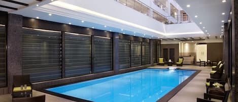 Piscine couverte