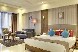 1 habitación, escritorio, tabla de planchar con plancha y wifi gratis 