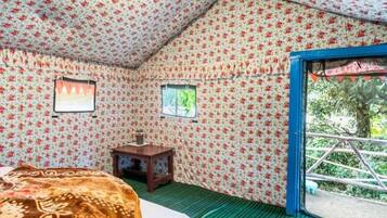 Standard Tent, Mountain View | 1 bedroom