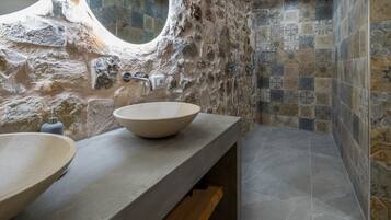 Luxury Villa, Valley View | Bathroom | Combined shower/tub, jetted tub, rainfall showerhead, hair dryer