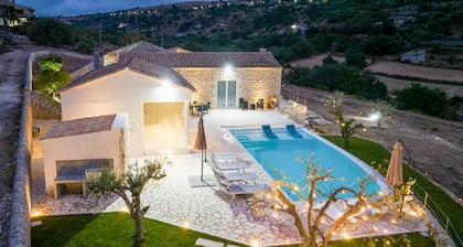 Villa Domus Sicilia - Charming Living