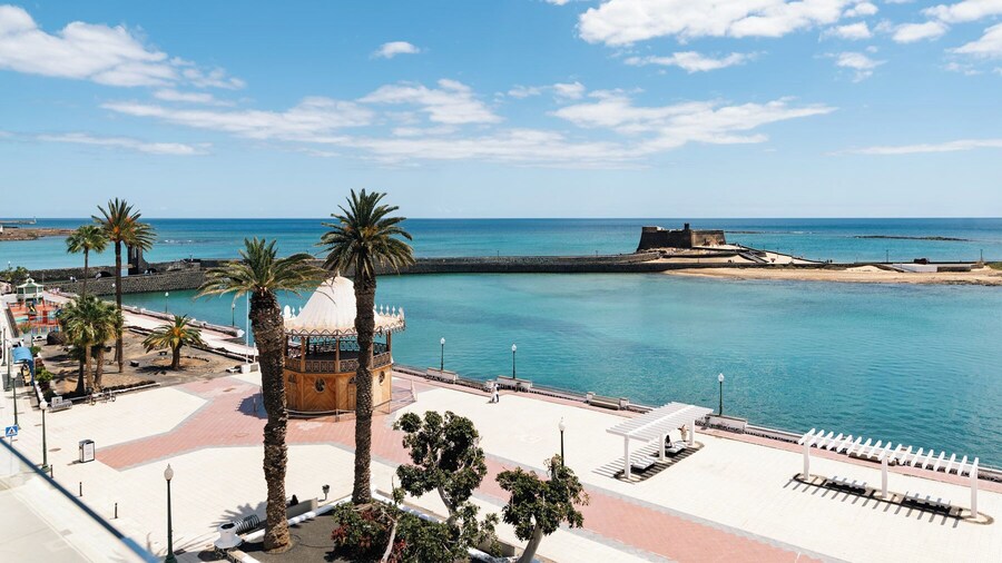 Blue Marina Suites Boutique Apartments