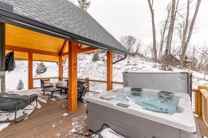 Bain à remous extérieur