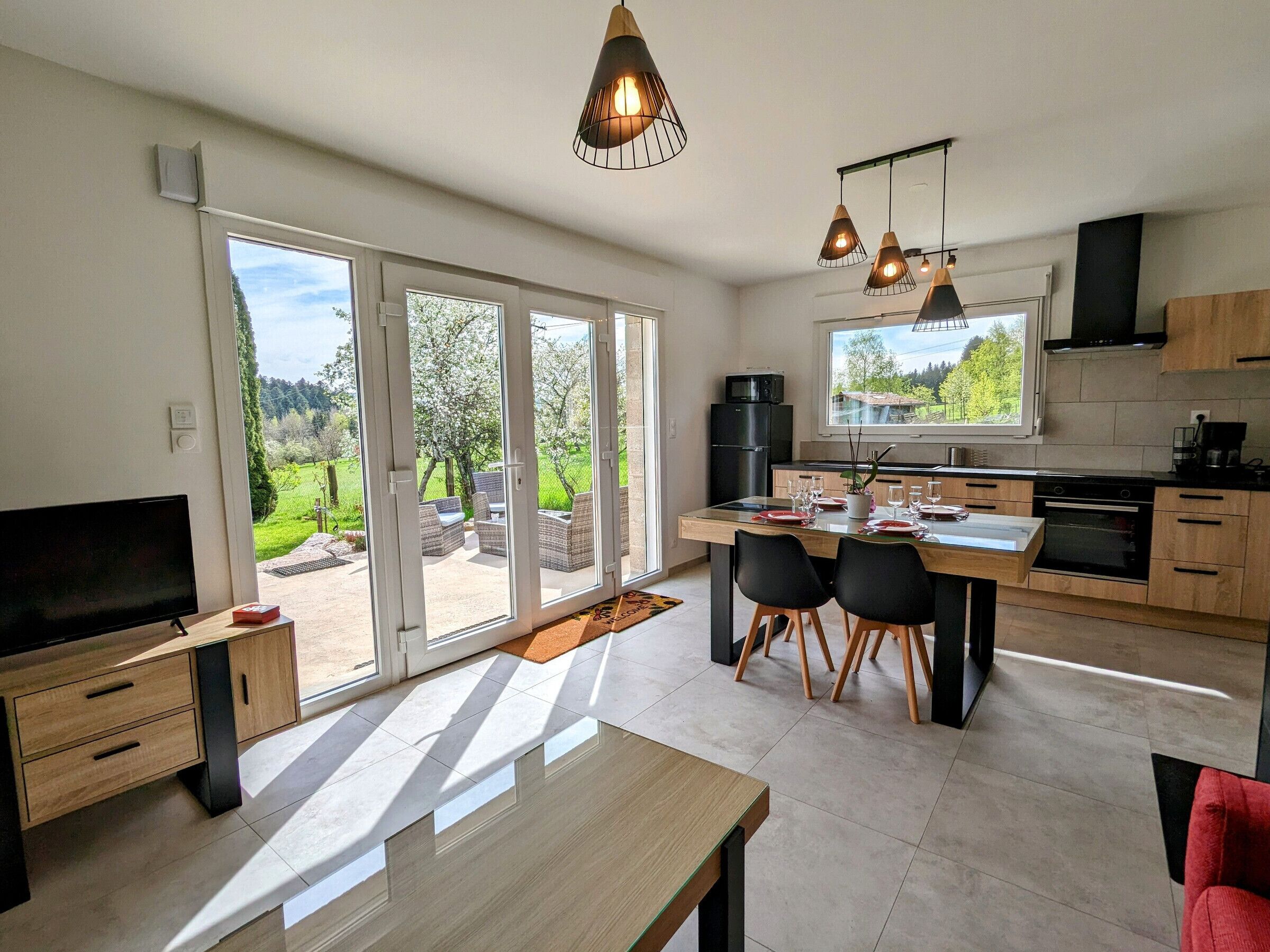 Kühlschrank, Mikrowelle, Toaster