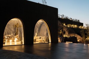 Exterior - One of One Hotel (Santorini)