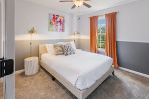 3 bedrooms, iron/ironing board, WiFi, bed sheets - Grand Park Home, 10 min to Westfield Downtown (Westfield)