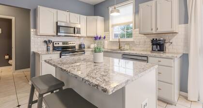 Grand Park Home, 10 min to Westfield Downtown