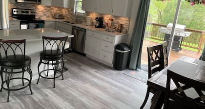 Located right at the center of Elizabethtown , Lancaster, York and Hershey park.