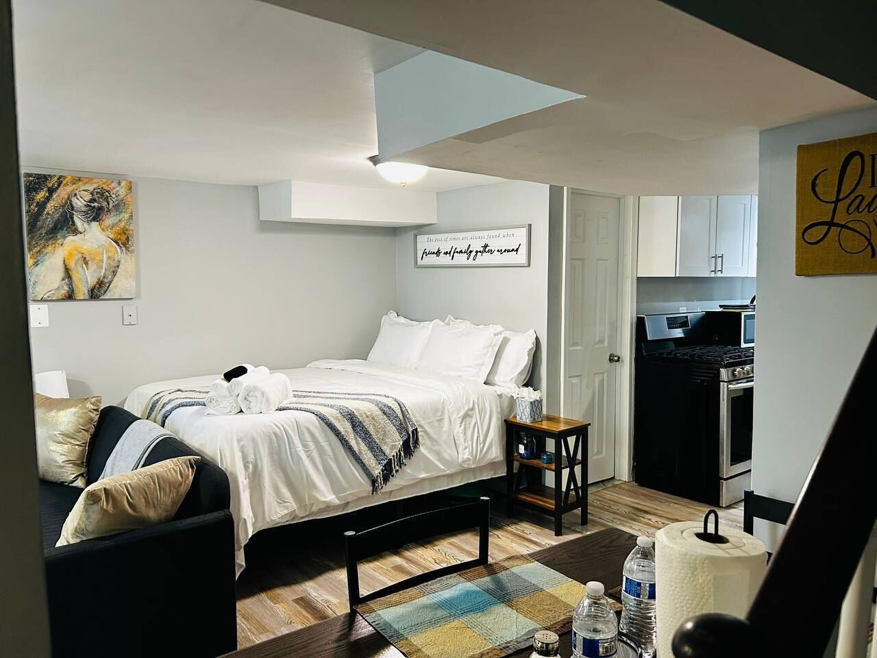 Stylish Lower Level Studio in Petworth