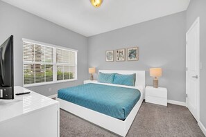 4 Schlafzimmer, Bügeleisen/Bügelbrett, WLAN, Bettwäsche