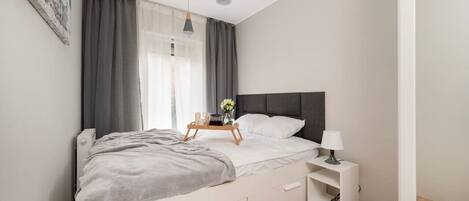 1 chambre, fer et planche à repasser, Wi-Fi gratuit, draps fournis