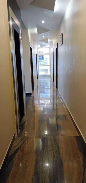 Lobby - OYO Flagship Hotel Kashi Inn Banaras (Varanasi)