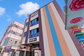 Exterior - OYO HOTEL ORANGE (Visakhapatnam)