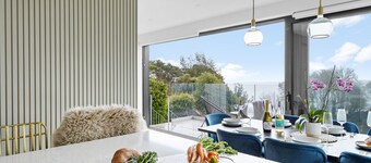 Luxury & comfort with sea views, Cinema room & gym